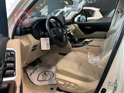 تۆیۆتا لاند کروزەر